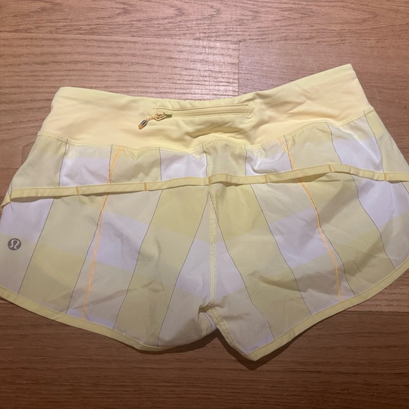 Lululemon Speed Short Gros Gingham Mellow Lemon / Mellow Lemon / Burning Yellow - Picture 12 of 14